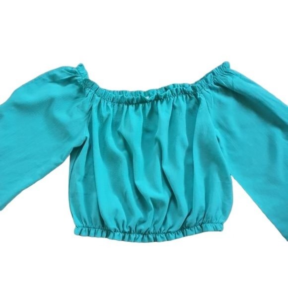 Love J Blue Off the Shoulder Flutter Sleeve Babydoll Top - Picture 8 of 9